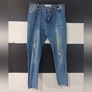 Amado Amado Women Stretchable Jeans